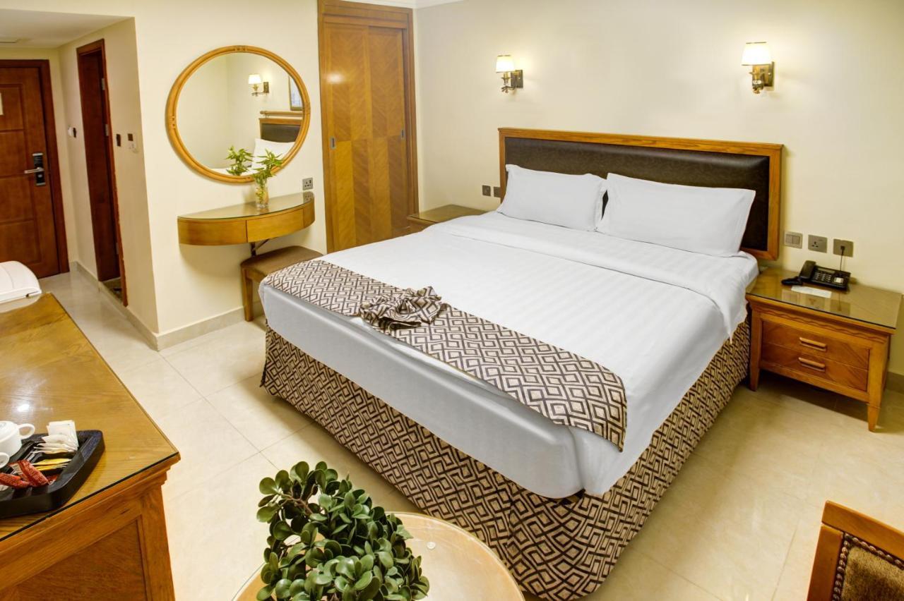 Dweik Hotel Luxury 3 Акаба Экстерьер фото
